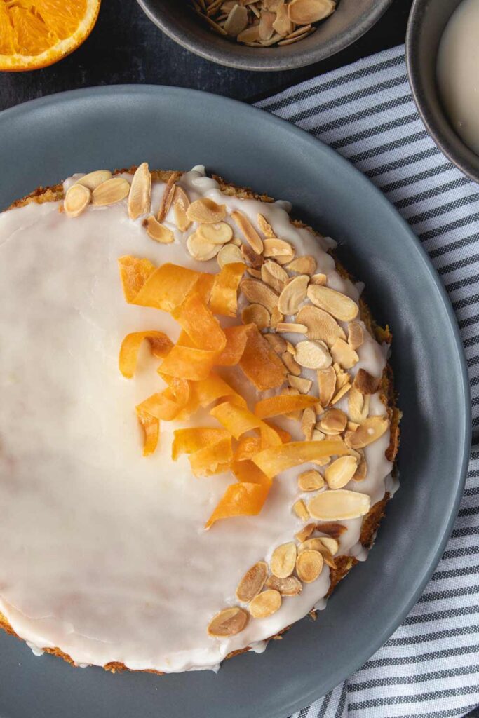 aargauer rueblitorte carrot cake