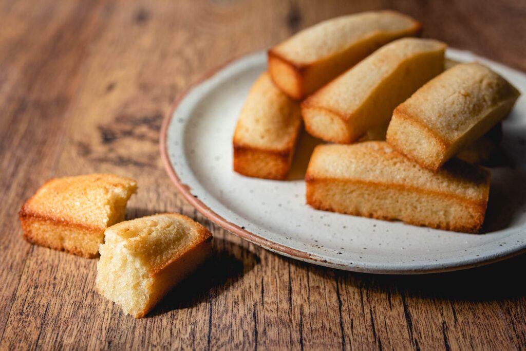 plate of financiers