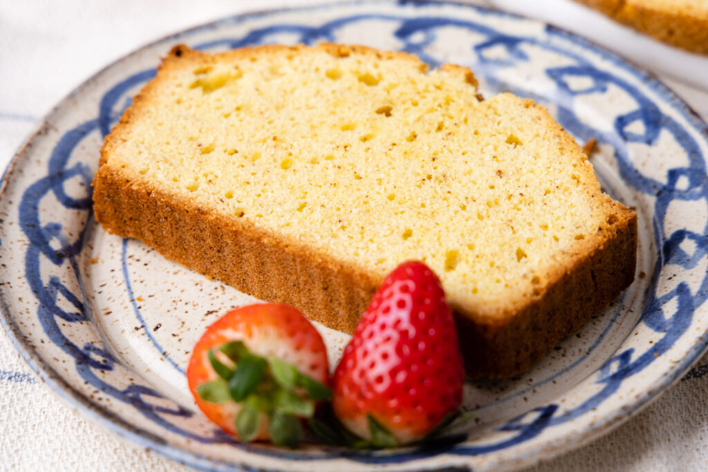 Ritz Carlton Lemon Pound Cake - Plain Chicken