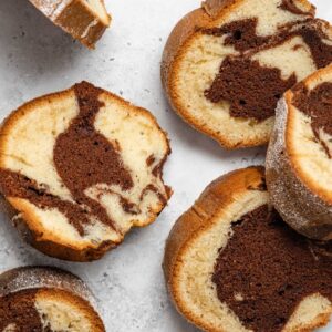 slices of marble cake